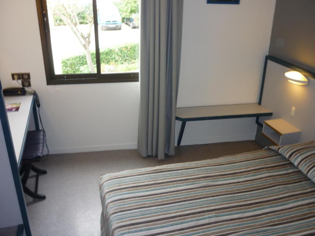 Hotel Entre 2 Mers Proche Bordeaux Carbon-Blanc 部屋 写真
